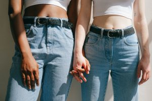 Easy Ways to Wear Mom Jeans